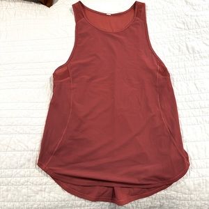 Lululemon size 6 coral colored workout top